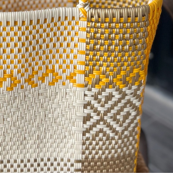 Beautifully handmade - Picture 7 of 10